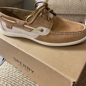 Sperry Koifish Boatshoes! NEVER WORN! New in box!!
